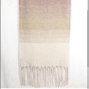 Elegant Ombre Scarf in Cream and Tan